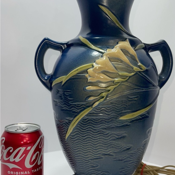 Roseville 1940 Blue Freesia Art Pottery Functional Vase-Lamp Rare Vintage MCM - Picture 2 of 13